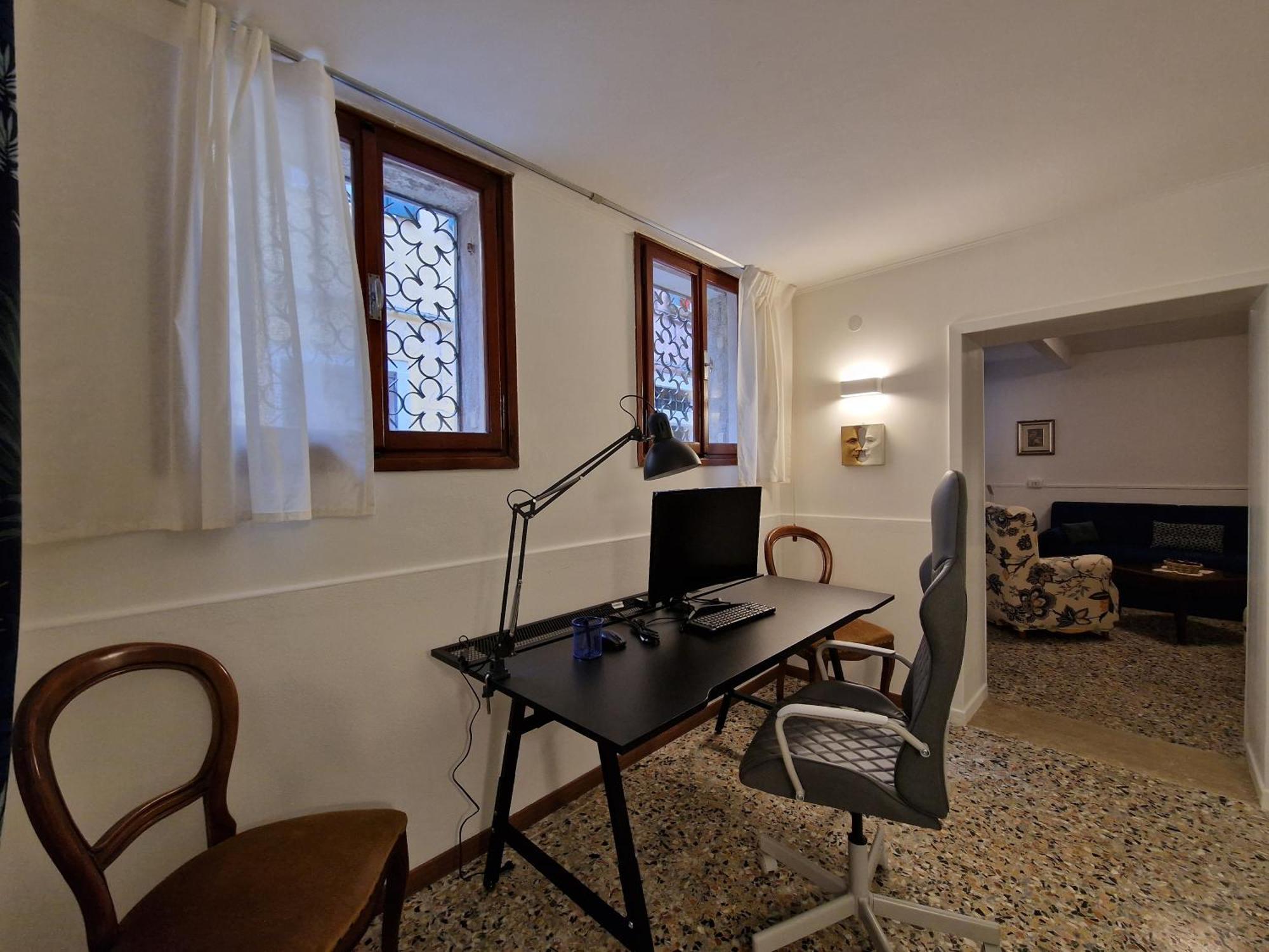 Veneziacentopercento La Forcola Apartment, Next To Rialto Bridge Eksteriør bilde